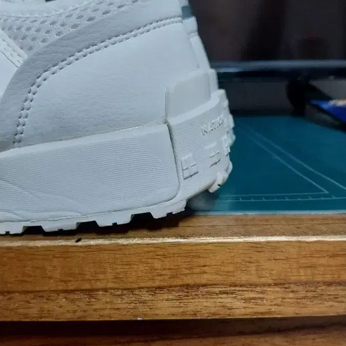 [BUNJANG] National Geographic Laboca Sandals 230 / 내셔널지오그래픽 라보카 샌들.230