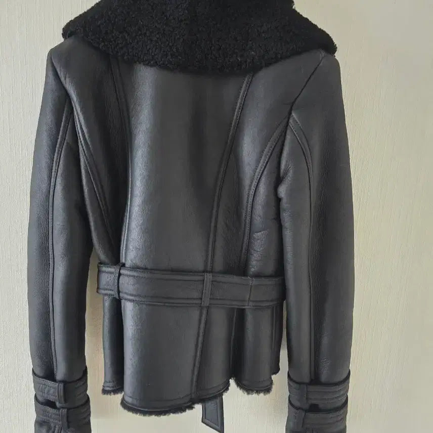 [BUNJANG] Balmain Lambskin Mouton Jacket (44) / 헐값처분ㅠ(여성용)  발망 양가죽 무스탕 44사이즈