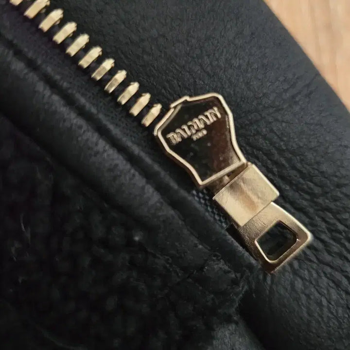 [BUNJANG] Balmain Lambskin Mouton Jacket (44) / 헐값처분ㅠ(여성용)  발망 양가죽 무스탕 44사이즈