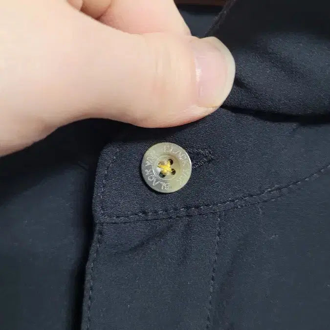 [BUNJANG] [105]블랙야크 아웃도어캠핑등산 블랙 방풍 기능성스판 필립셔츠XL / [105]블랙야크 아웃도어캠핑등산 블랙 방풍 기능성스판 필립셔츠XL