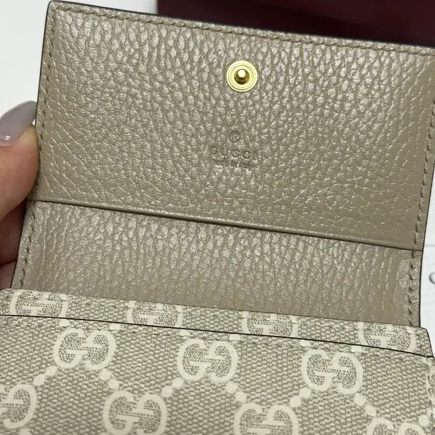 [BUNJANG] Gucci GG Marmont Card Case / [구찌] GG 마몽 바이컬러 카드 케이스 ss새상품급