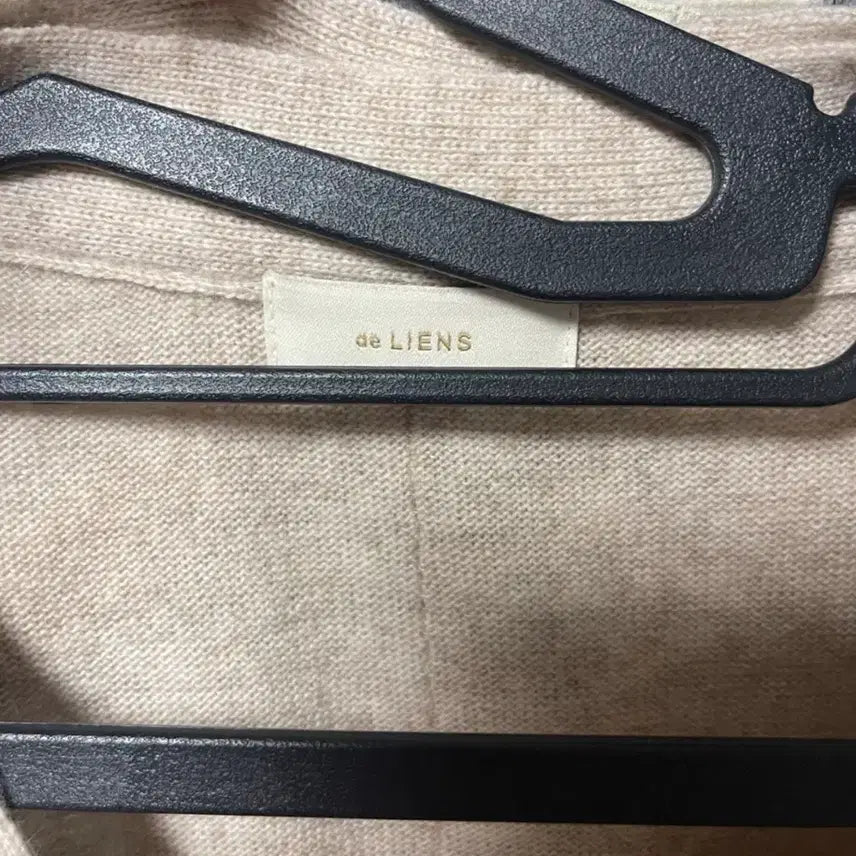 [BUNJANG] Salon de Liens Oatmeal Cardigan / Salon de Liens 살롱드리앙  에르 가디건 오트밀(울60%, 캐