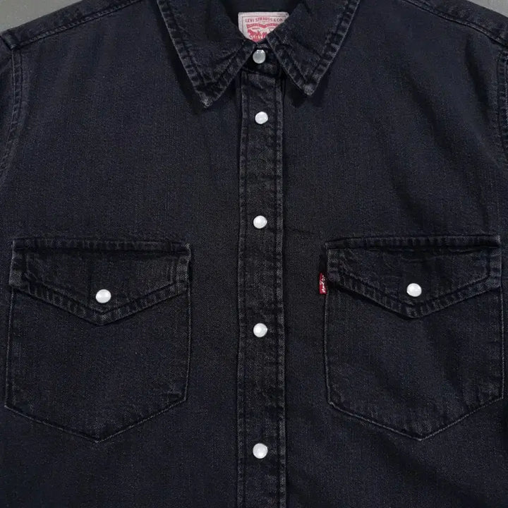 [SOLD OUT] 여성 M (90) 리바이스 아이코닉 흑청 투포켓 웨스턴 데님 셔츠 남방