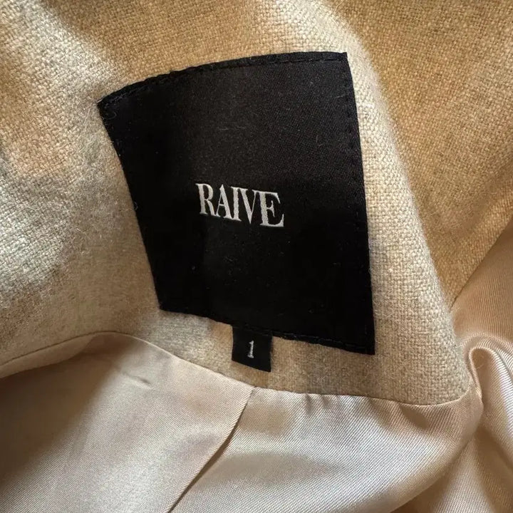 [BUNJANG] RAIVE Jacket / RAIVE 레이브 자켓