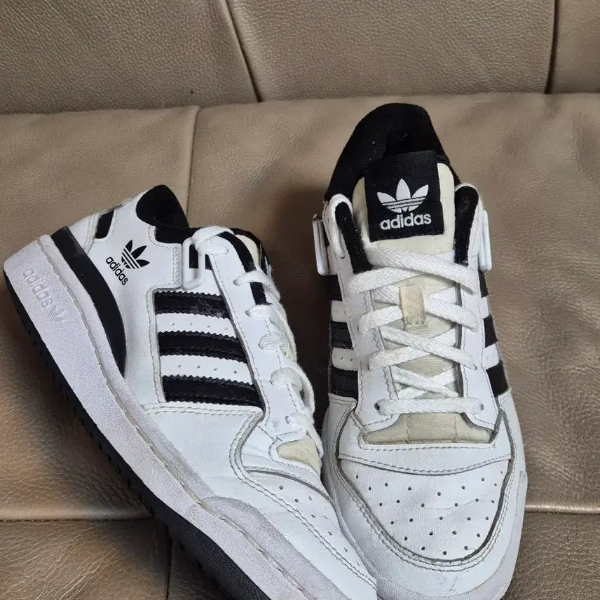 [BUNJANG] Adidas Forum Low CL Women's Shoes / 아디다스 포럼 로우 CL  여자 235