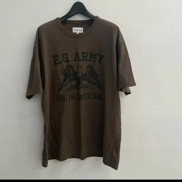 [BUNJANG] Espionage E.G. Army Print T-shirt (M) / 에스피오나지 E.G. army 프린팅 반팔티 (m)