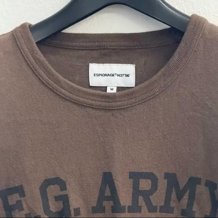[BUNJANG] Espionage E.G. Army Print T-shirt (M) / 에스피오나지 E.G. army 프린팅 반팔티 (m)