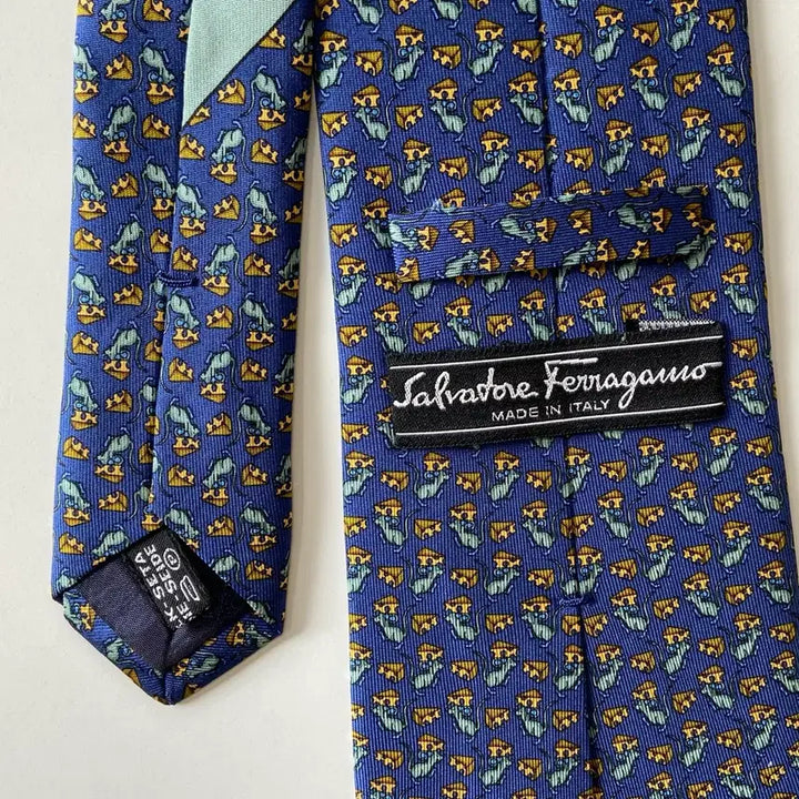 [BUNJANG] Ferragamo Silk Necktie / 페레가모 (Ferragamo) 명품 정품 넥타이