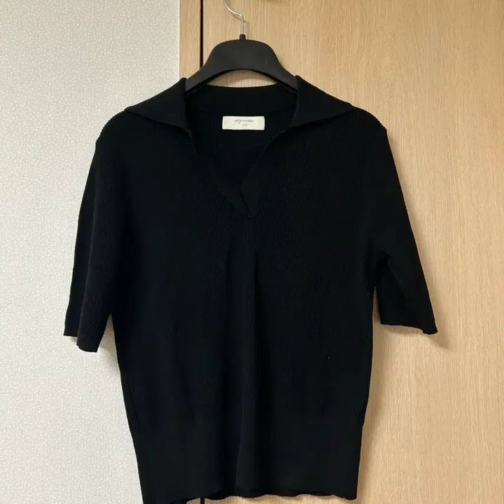 [BUNJANG] Kara 66Girls Knit Top / 육육걸즈 카라 반팔 니트