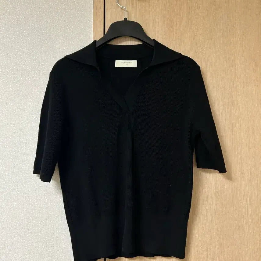 [BUNJANG] Kara 66Girls Knit Top / 육육걸즈 카라 반팔 니트