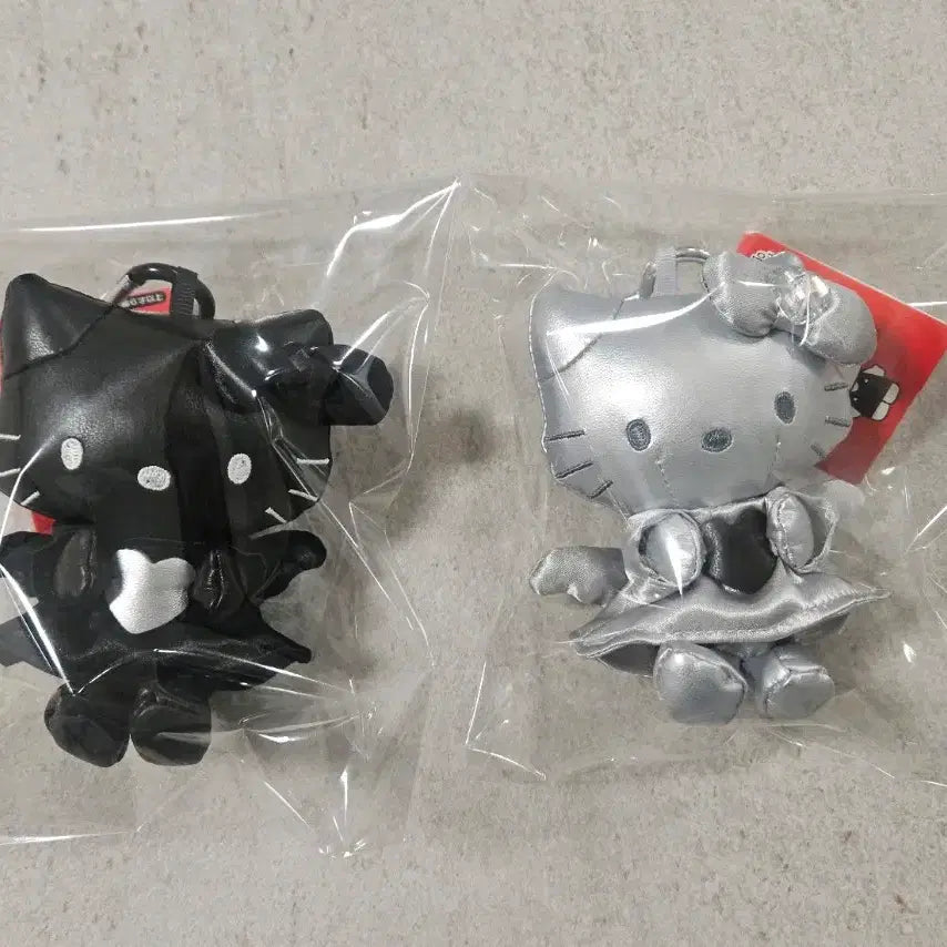 [BUNJANG] Kitty Angel Keyring / 가죽키티 천사키티인형키링 블랙엔젤 실버엔젤