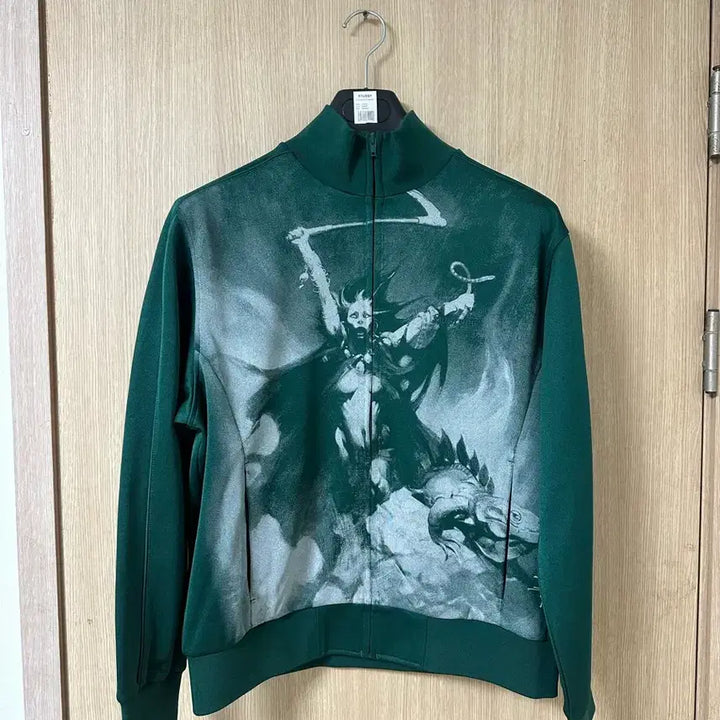 [BUNJANG] Supreme Pragetra Track Jacket M / 24FW 슈프림 프라제타 트랙 자켓 M