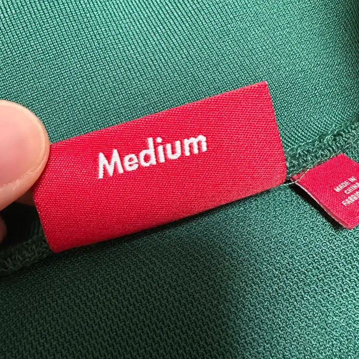 [BUNJANG] Supreme Pragetra Track Jacket M / 24FW 슈프림 프라제타 트랙 자켓 M