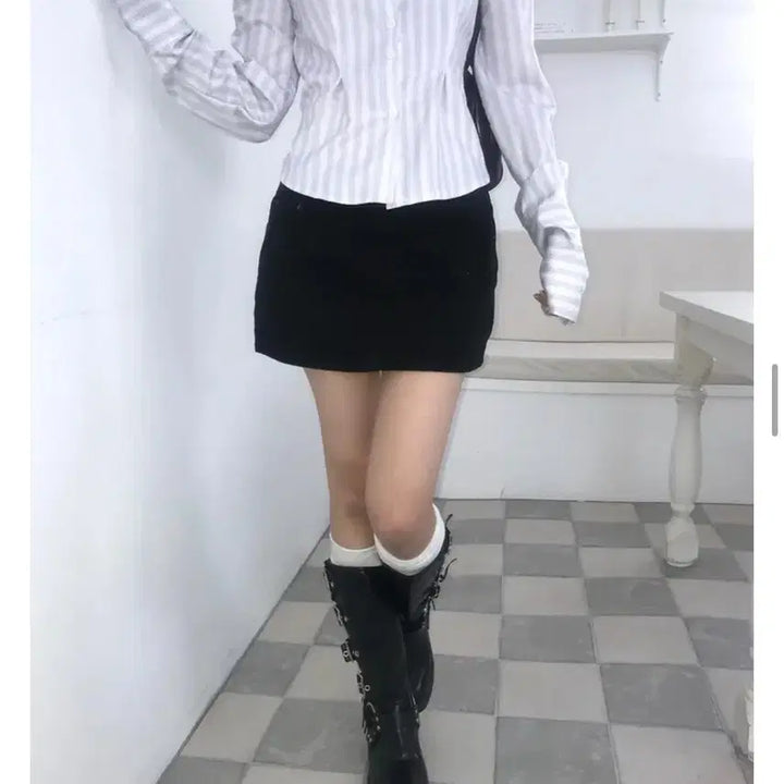 [BUNJANG] Black Mini Skirt / 블랙 미니스커트