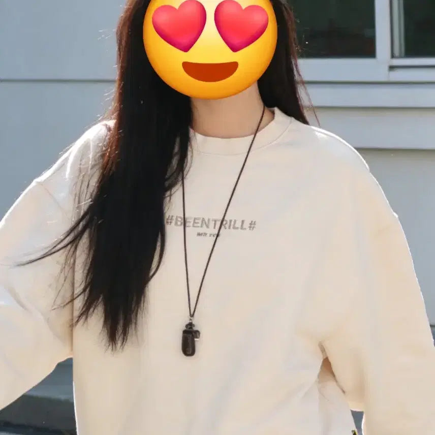 [BUNJANG] BEENTRILL Ivory Crewneck Sweatshirt / BEENTRILL