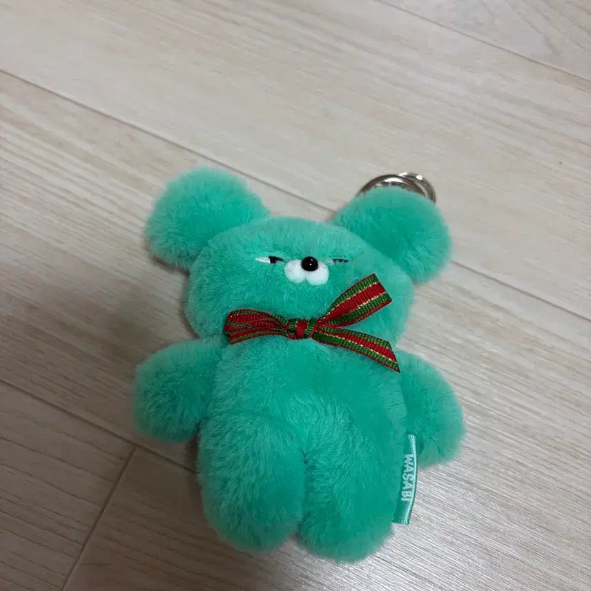 [BUNJANG] Dunkin' Donuts Wasabi Bear Keychain / 던킨 와사비베어 키링