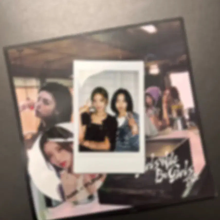 [BUNJANG] ITZY Yuna, Ryujin Unit Signed Polaroid / ITZY 있지 예지 류진 유닛 싸인 폴라로이드 싸폴
