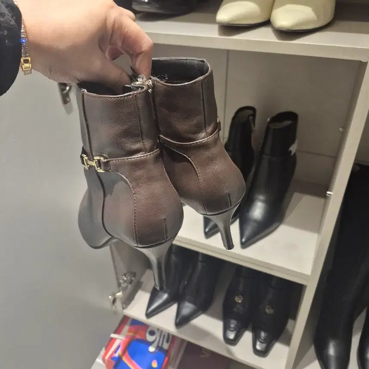 [BUNJANG] Brown Leather Ankle Boots / 브라운 레더 앵클 부츠 힐 새상품