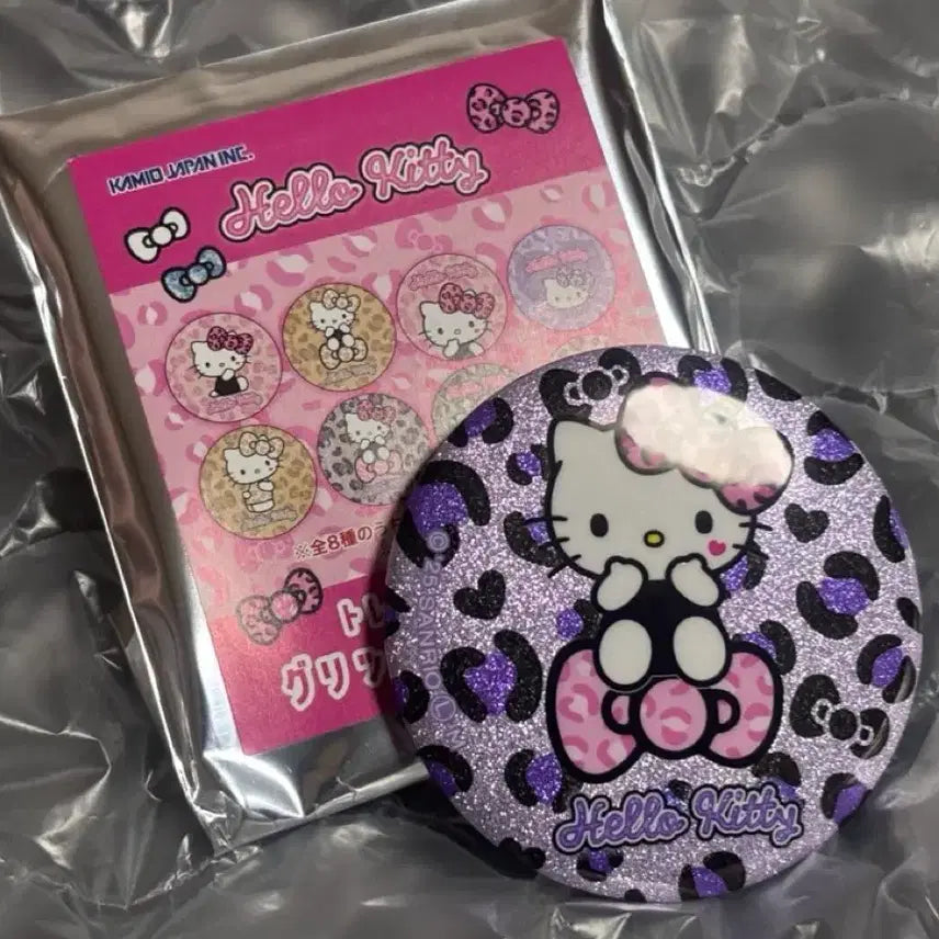 [BUNJANG] Sanrio Hello Kitty Leopard Glitter Random Can Badge Pin Button / 산리오 헬로키티 레오파드 글리터 랜덤 캔뱃지 핀버튼