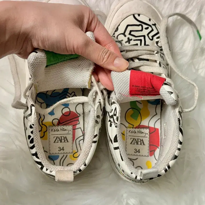[BUNJANG] ZARA Keith Haring High-Cut Sneakers / 자라 키스해링 하이컷 스니커즈 215~220