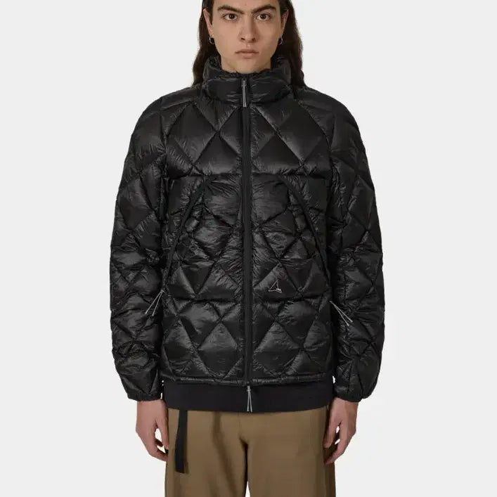 [BUNJANG] PRISTIN Roa Padded Jacket Black S / Roa 로아 패딩 블랙 s