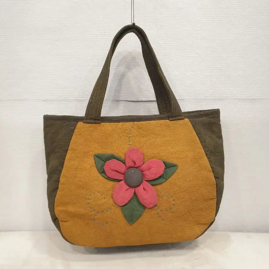 [BUNJANG] Handmade Color-blocked Floral Tote Bag / 천연염색 수제 배색 꽃 토트백