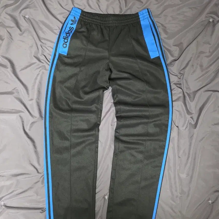 [BUNJANG] Adidas Three-Stripe Training Pants Black/Blue 100 / 아디다스 삼선 트레이닝 바지 블랙/블루 100
