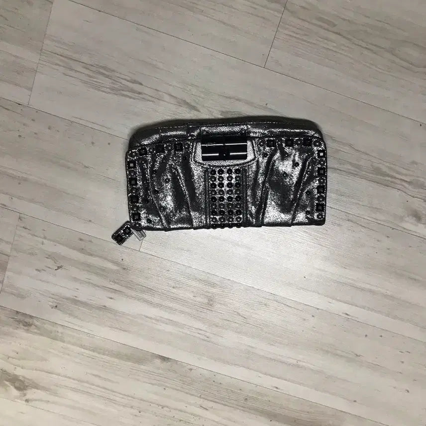 [BUNJANG] Coach Vintage Silver Clutch Bag / 코치 빈티지 클러치백 ,은색,희귀템,레트로
