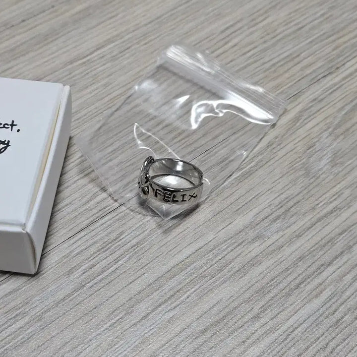 [BUNJANG] Stray Kids Felix Ring / 스트레이키즈 스키즈 필릭스 반지