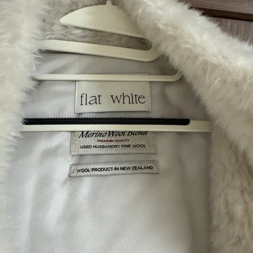 [BUNJANG] High Neck Faux Fur Jacket / 하이넥퍼자켓(한번입었는데털거의안빠지는거같음)