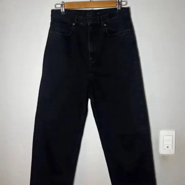 [BUNJANG] COS Black Denim Jeans Pants / 택포/S급/S) 코스 블랙 데님 진 팬츠