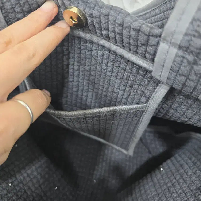 [BUNJANG] Quilted Pearl Point Tote Bag / 누빔 진주포인트 가방