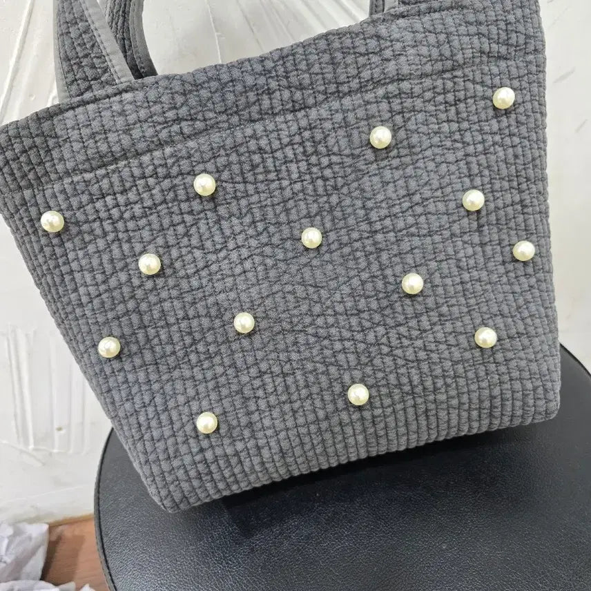 [BUNJANG] Quilted Pearl Point Tote Bag / 누빔 진주포인트 가방