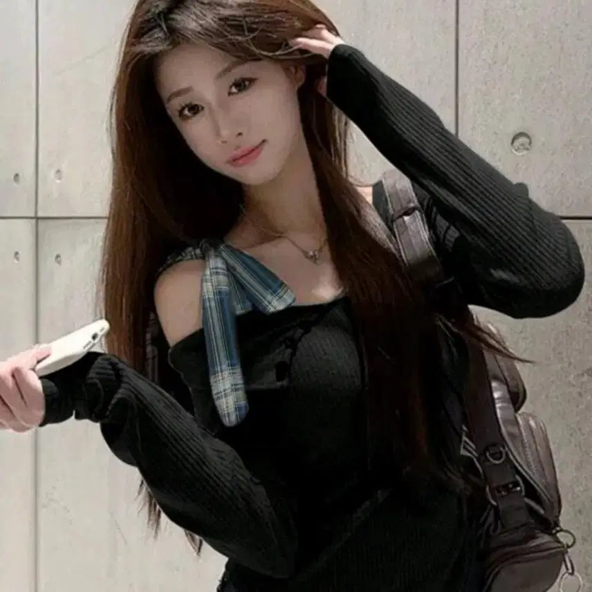 [BUNJANG] Off-Shoulder Knit / 오프숄더 니트