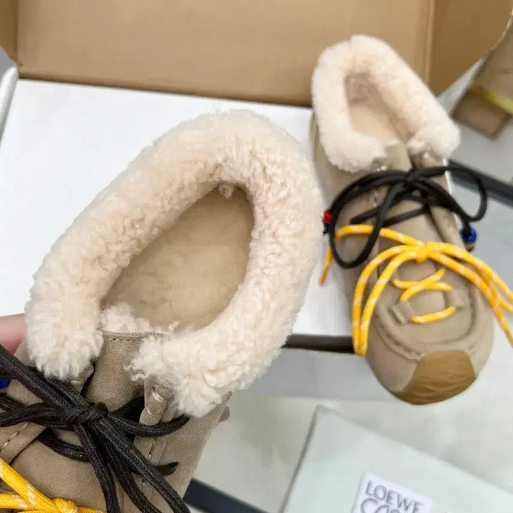 [BUNJANG] On Running Shoes (Size 240) / 온(On) 러닝화 사이즈 240 판매합니다. 1켤레에