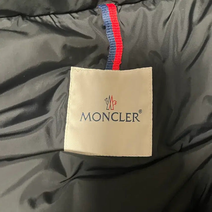 [BUNJANG] Moncler Cluny / 몽클레어 클루니