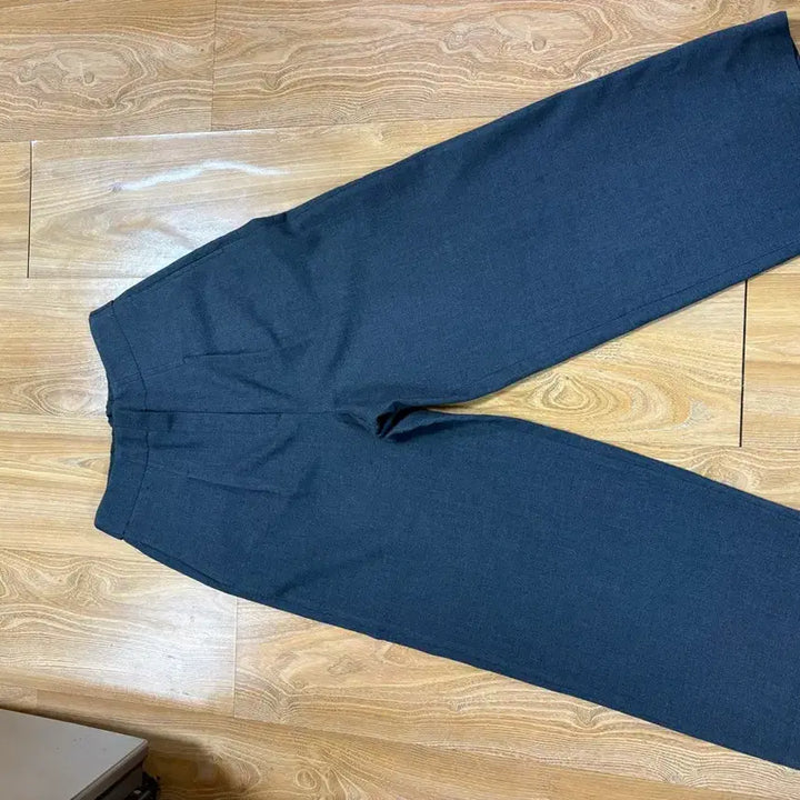 [BUNJANG] Charcoal Gray Wide Back-banded Slacks - Women's Size 55 / 여성 챠콜 그레이 와이드 뒷밴딩 슬랙스 55사이즈 새상품
