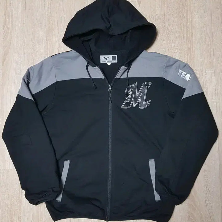[BUNJANG] Mizuno Chiba Lotte Hooded Zip-Up / 미즈노 지바롯데 후드집업