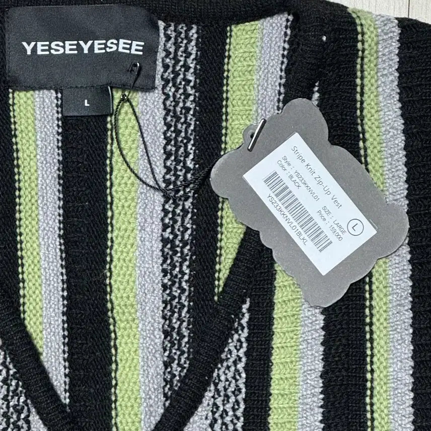 [BUNJANG] YESEYESEE Stripe Knit Zip-up Vest / YESEYESEE 스트라이프 니트 집업 베스트 (새상품/택있음)