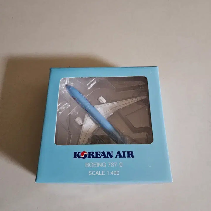 [BUNJANG] Korean Air Boeing 787-9 Scale Model / 대한항공 Boeing 787-9 모형 1:400