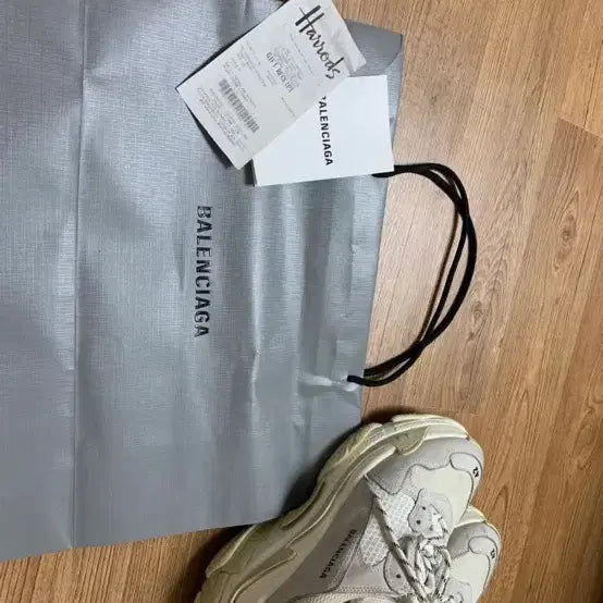 [BUNJANG] Balenciaga Triple S Sneakers / 발렌시아가 트리플s