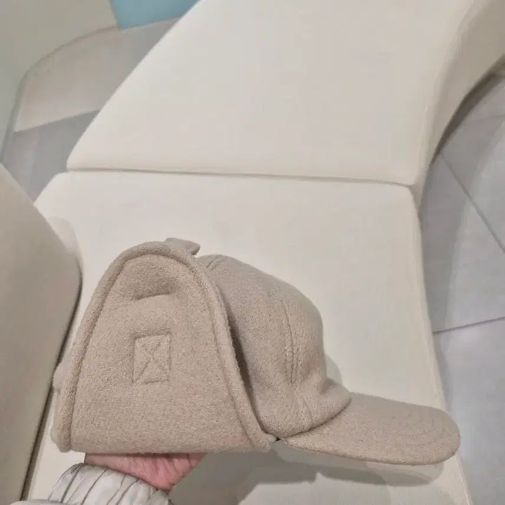 [BUNJANG] AMI Ear Flap Cap Beige / 아미 AMI 귀달이 캡 모자 베이지