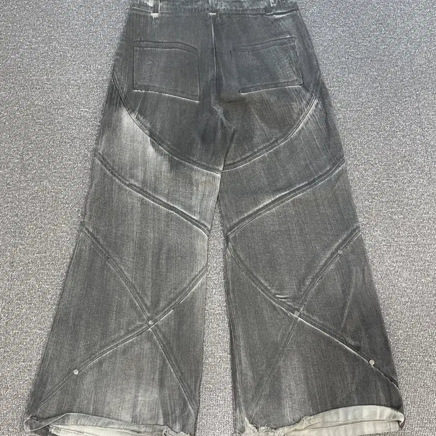 [BUNJANG] FRKM SCD Distressed Wash Flare Denim Pants L / FRKM SCD 디스트로이드 워싱 플레어 데님 팬츠 L