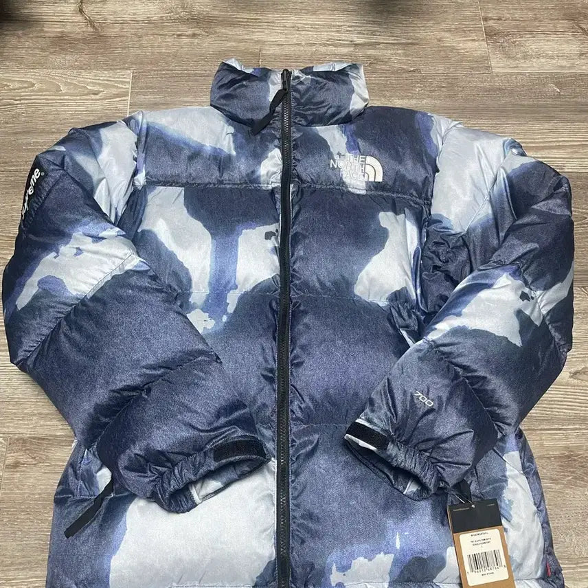 [BUNJANG] Supreme The North Face Bleached Nuptse Puffer Jacket / 슈프림 노스페이스 블리치드 눕시패딩
