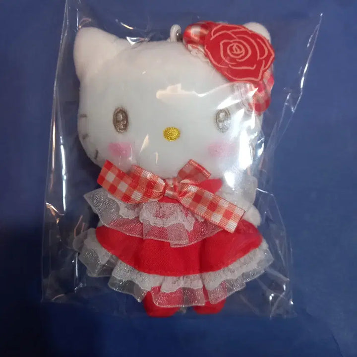 [BUNJANG] Hello Kitty Keyring (Sealed) / 세븐일레븐 헬로키티 인형 키링 미개봉