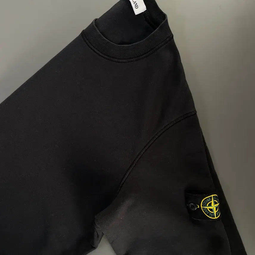 [BUNJANG] Stone Island XXL Black Crewneck Sweatshirt / [XXL] 스톤 아일랜드 와펜 맨투맨