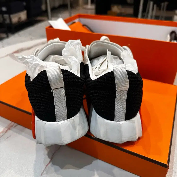 [BUNJANG] Hermes Bouncing Mesh Suede Goatskin Sneakers / 에르메스 바운싱 메쉬 스웨이드 고트스킨 누아블랑 38사이즈