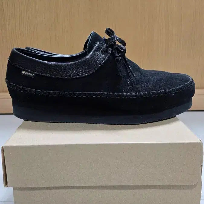 [BUNJANG] Clarks Weaver GTX Black Suede Shoes / 클락스 위버 GTX 블랙 스웨이드 고어텍스 weaver