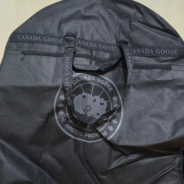 [BUNJANG] Canada Goose Lodge Padded Jacket / [XL] 캐나다구스 롯지 논후드 블랙 패딩