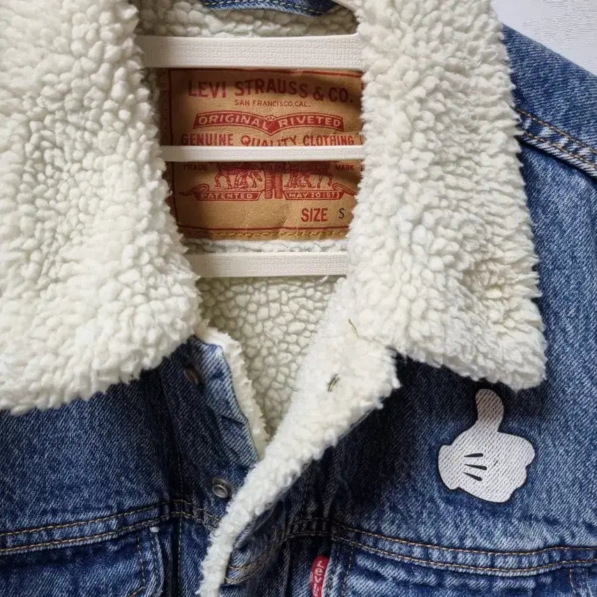 [SOLD OUT] 리바이스x미키마우스 쉐르파 트러커 자켓 S